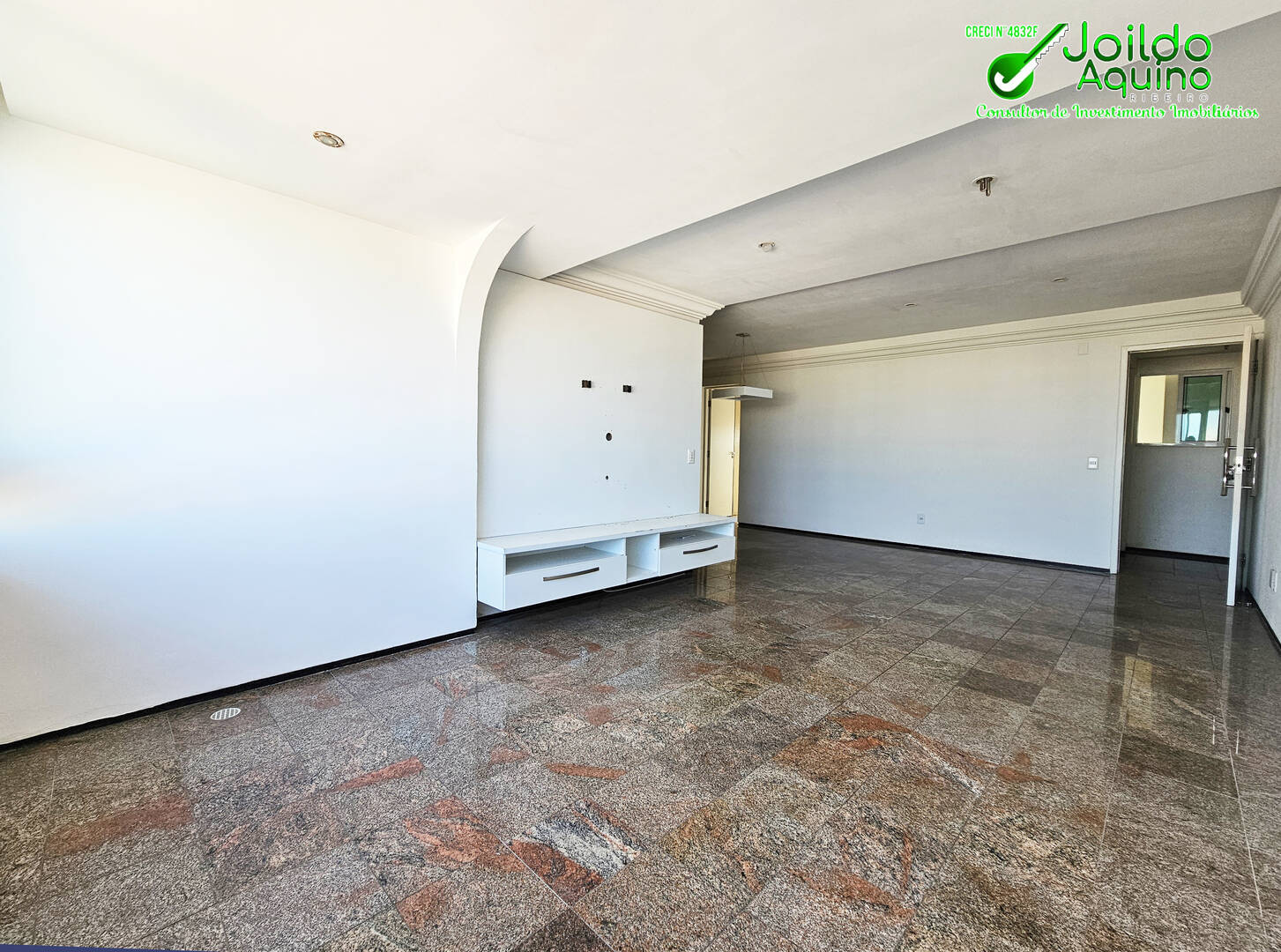 Apartamento à venda com 3 quartos, 126m² - Foto 6