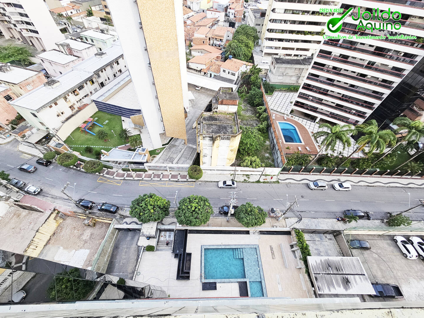 Apartamento à venda com 3 quartos, 261m² - Foto 12