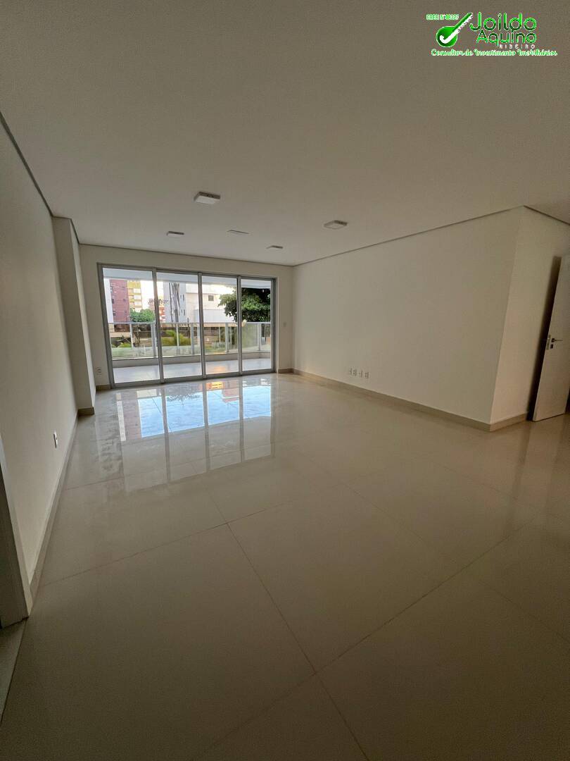 Apartamento à venda com 4 quartos, 230m² - Foto 4