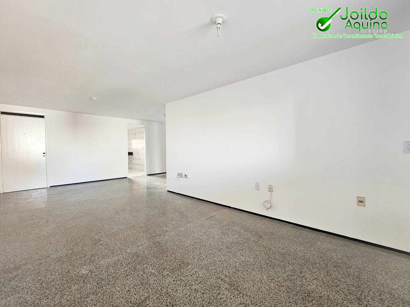 Apartamento à venda com 3 quartos, 132m² - Foto 4